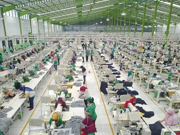 H&M stopt met inkopen kleding uit Myanmar
